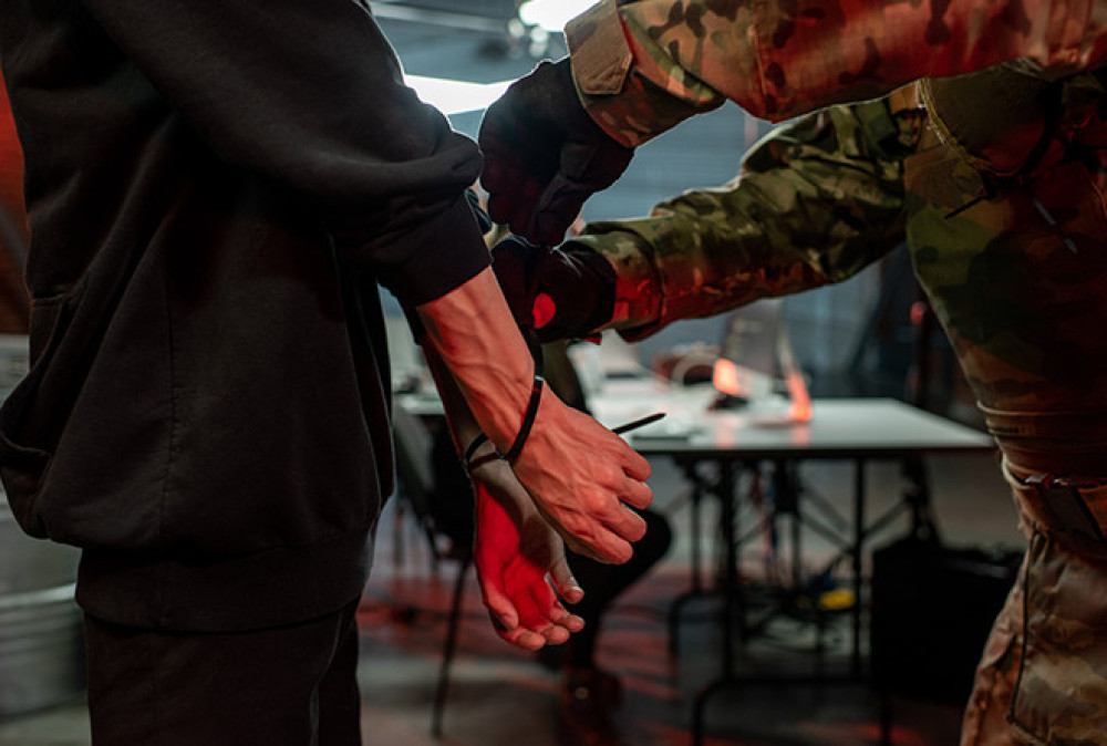Gründung, Planung und Unterstützung einer kriminellen und terroristischen Vereinigung