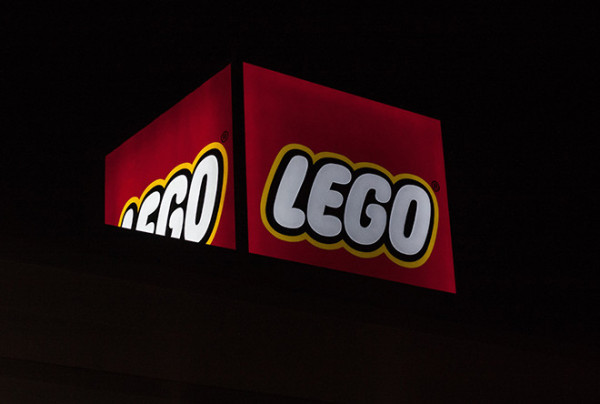 Das Design des Steins aus dem LEGO Bausatz soll geschützt bleiben