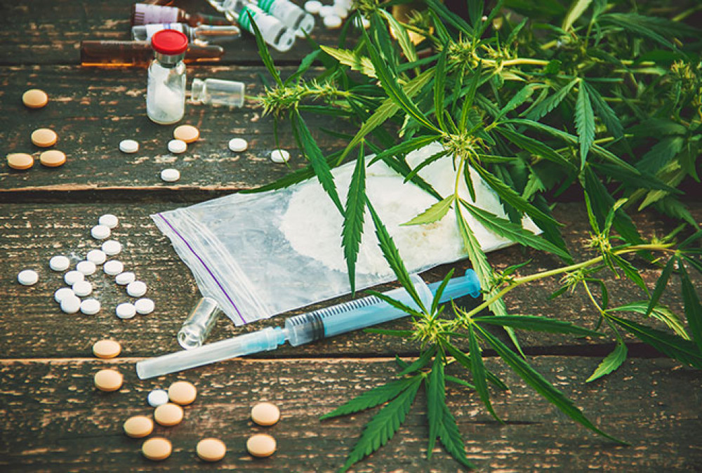 Neue psychoaktive Substanzen auf der Liste der Betäubungsmittel und psychotropen Substanzen Artikel & News #115 Ein Gesetzesentwurf wurde dem ressortübergreifenden Stellungnahmeverfahren vorgelegt, dessen Hauptziel die Aufnahme in die Liste ist... Zum Art