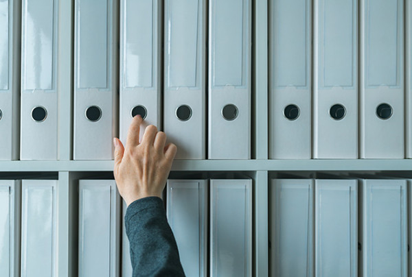 Die Möglichkeit, die Eintragung des Unternehmens im Handelsregister zu erneuern